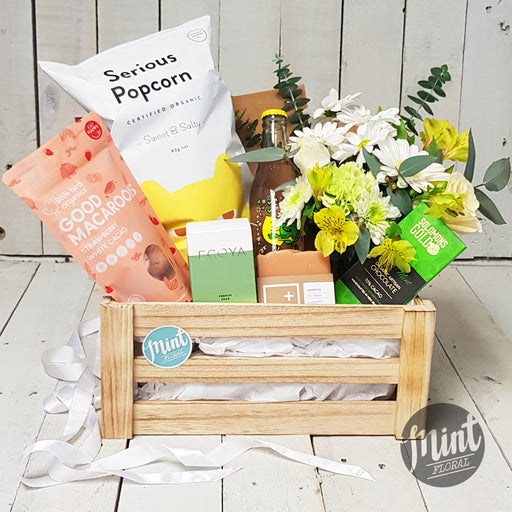Life's a Peach Gift Crate  | NOT AVAILABLE MOTHERS DAY WEEKEND