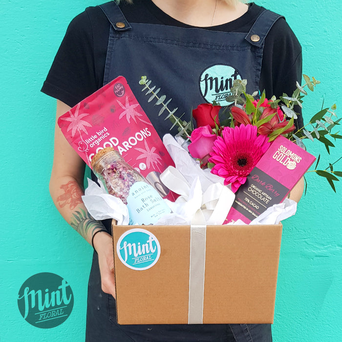 Raspberry Kisses Gift Box