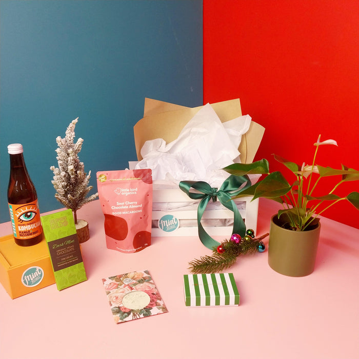 CHRISTMAS | Relaxing Holiday Gift Crate