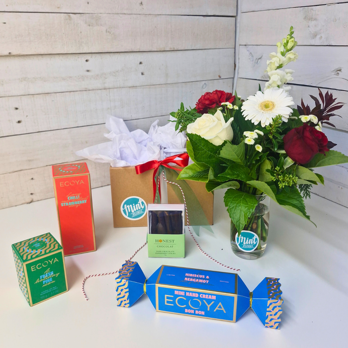 Holiday Collection 2025 | Festive Fun Gift Box with Free Ecoya Gift