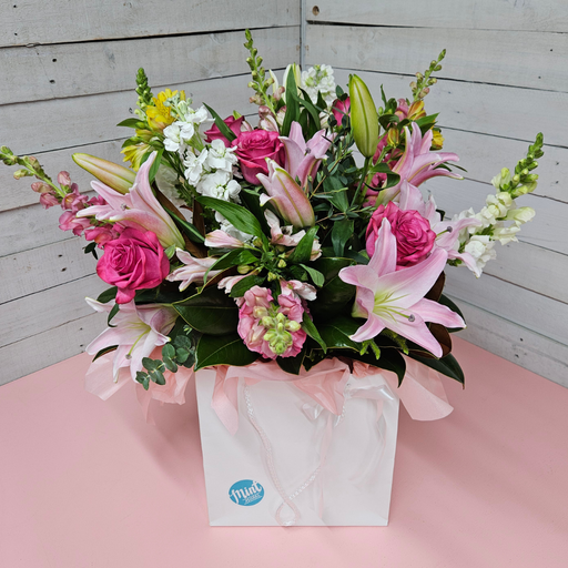 'MUM'S MOMENT' Bouquet Bag | MOTHERS DAY 2026