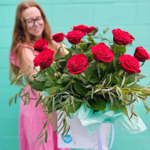 VALENTINES | One Dozen Deluxe Romantic Red Roses