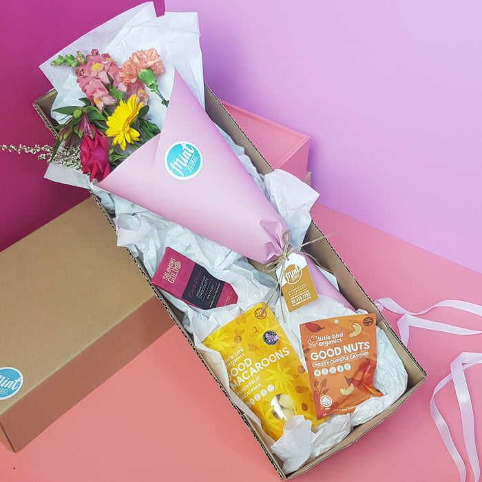 Vibrant Floral Gift Box (Designed For Nationwide Wide Delivery)